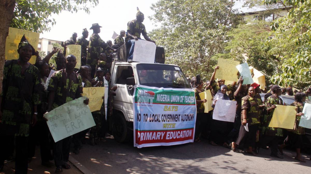 Teachers Protest over Alleged Plan To Cede Primary Education To Local Government