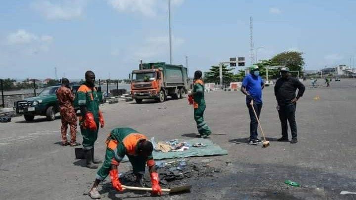 LASEMA commences clean-up of Lagos in support of LAWMA
