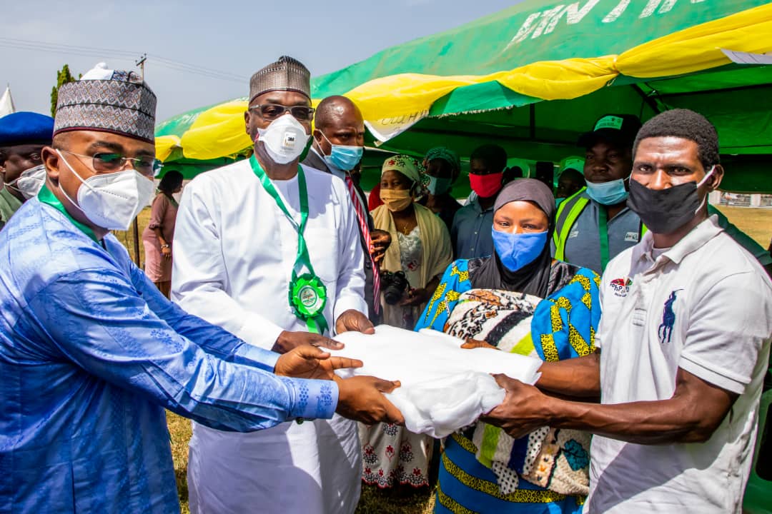 Kwara Gov launches house-to-house distribution of 2.3m free mosquito nets