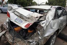 5 persons escape death in Osun road accident