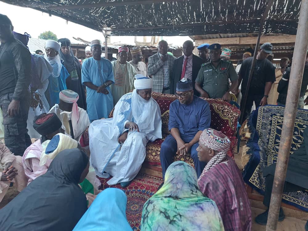 Boat accident: Kwara rolls out new safety guidelines as Gov AbdulRazaq leads delegation to Patigi