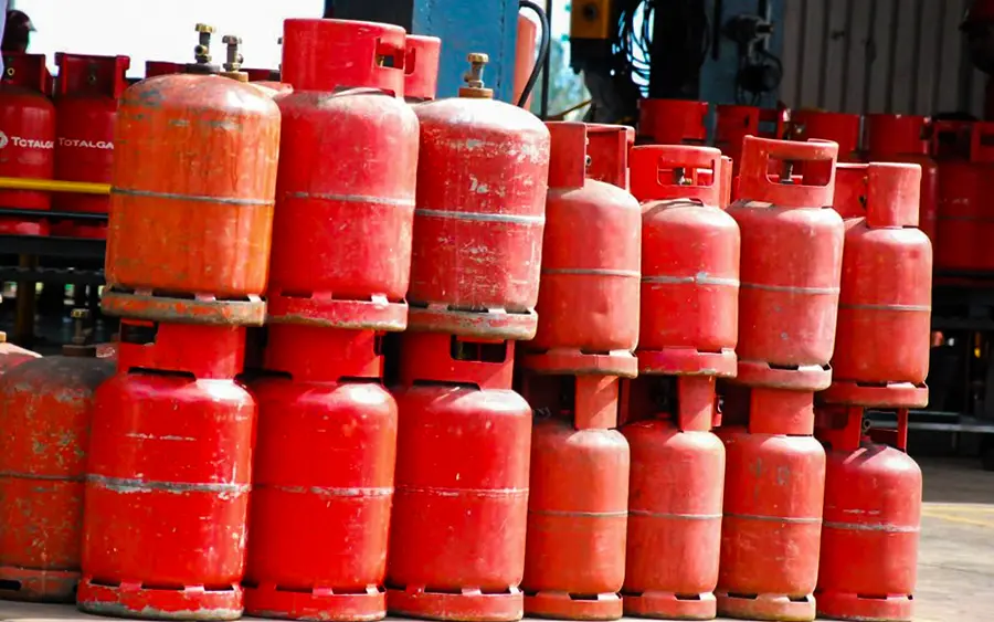 “Cooking gas prices surge 17%, with further hikes expected. Operators seek stability solutions.”