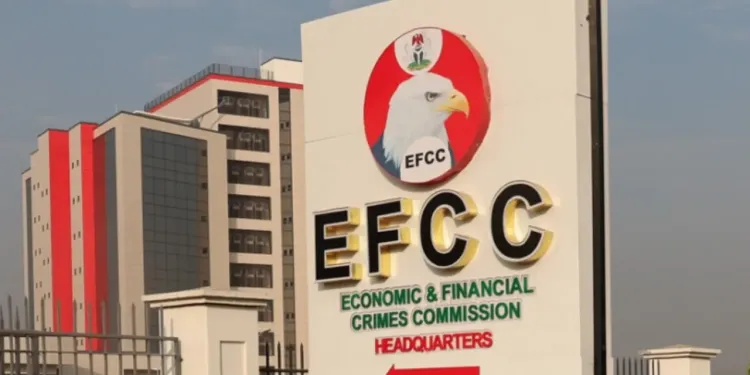 EFCC arraigns Kwara businessman for N170m contract scam