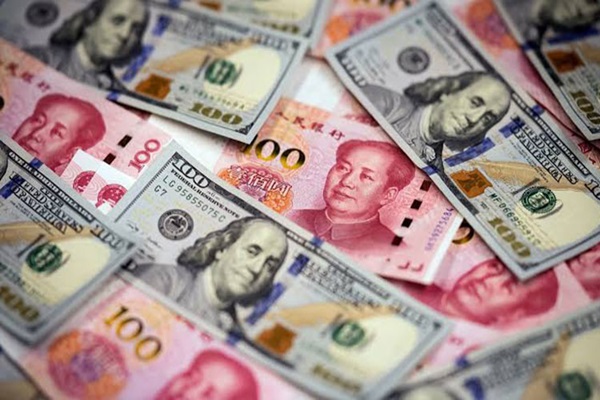 Yuan Weakens to 7.122 Against the Dollar