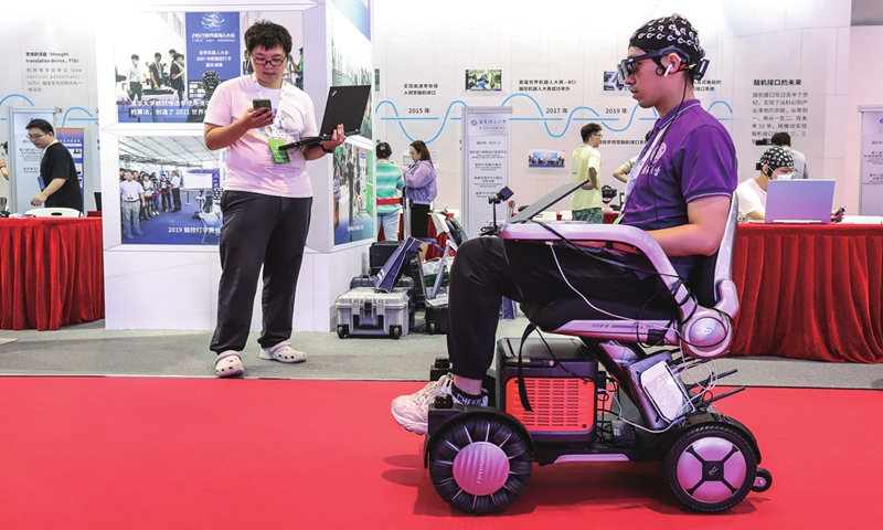 Chinese company makes strides in BCI-enabled prosthetics